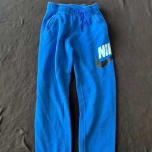 Nike Boys Fleece Jogger Large